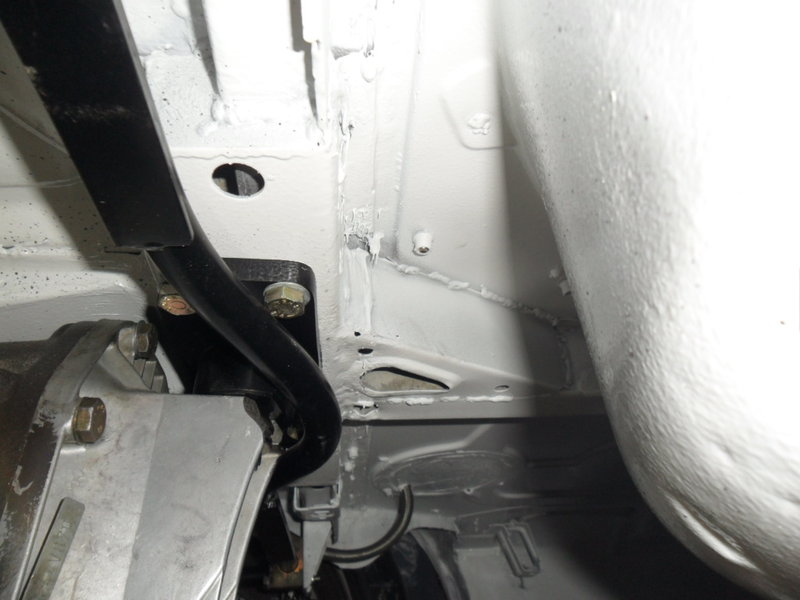 traverse pont arriere (4).JPG