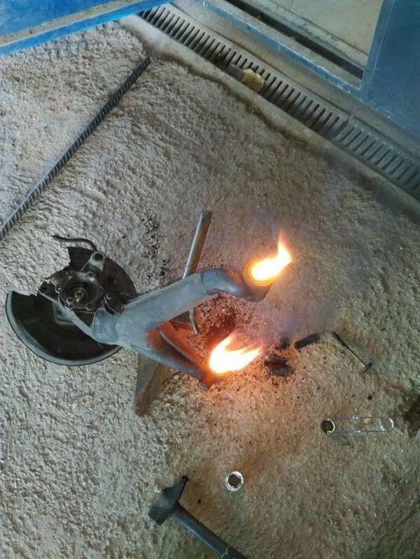 14997287_1422791684416313_742100432_n (Copier).jpg