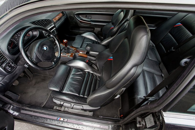 R345FUTbmwM3.028a.JPG