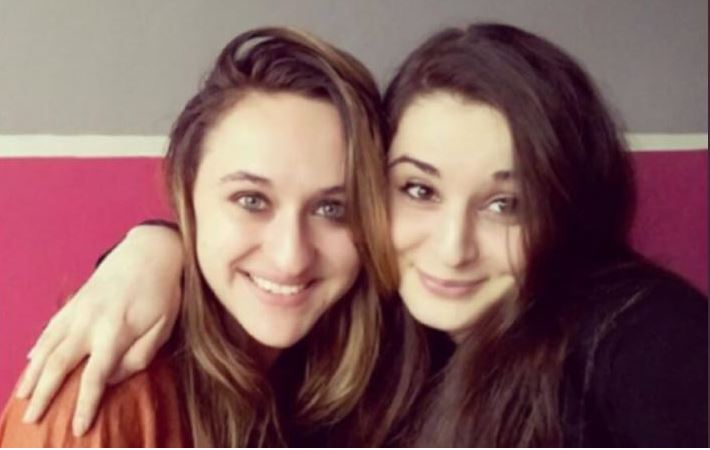 Mauranne et Laura.JPG