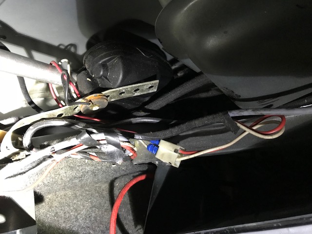 CABLE ANTENNE MOT.jpg