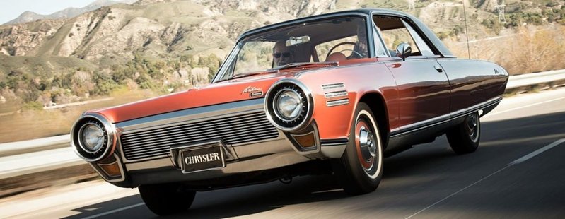 Chrysler-Turbine-on-the-road-e1433045205982.jpg