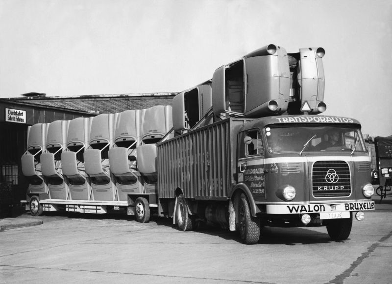 bmw700transportées.jpg