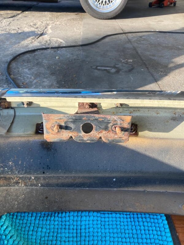 support pc rouillé.jpg